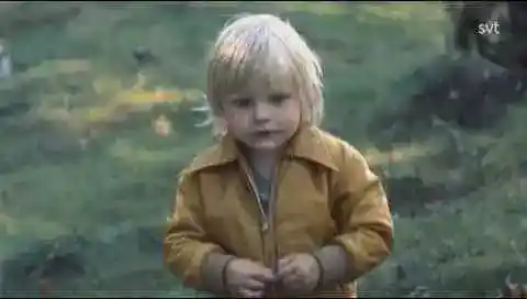 Fosterfamiljen Svt Play.mp4 (copy)