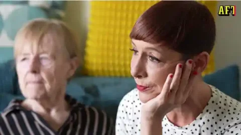 Hennes Mamma Blev övermedicinerad Gick Snett Och Var Sne I Ansiktet Aftonbladet Tv.mp4